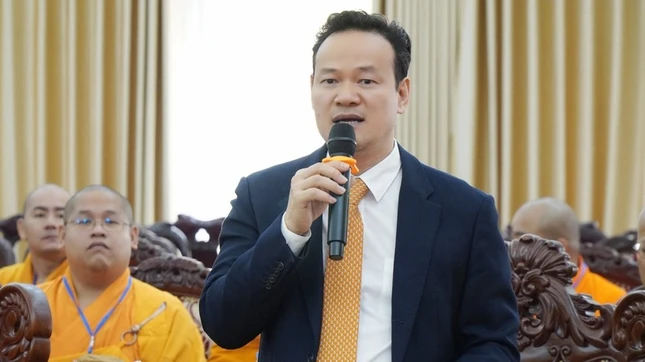 Ông Mai Phan Dũng phát biểu tại buổi gặp gỡ