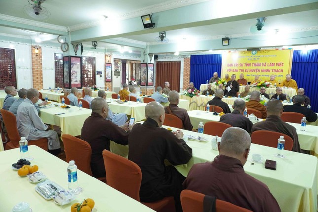 Quang cảnh buổi làm việc Quang cảnh buổi làm việc