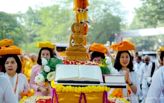 Pháp hội tiếp tục trùng tụng đến hết ngày 12-12-2023 tại Bồ Đề Đạo Tràng