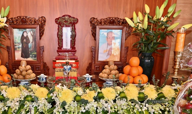 Hương án Ni sư Thích nữ Như Nguyện - khai sơn chùa Phước Thành