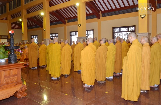 Tưởng niệm Tưởng niệm