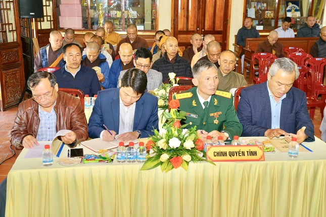 Đại diện các cơ quan hữu quan tham dự Đại diện các cơ quan hữu quan tham dự