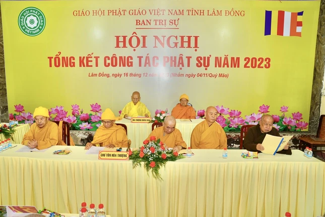 Chư tôn đức chứng minh, chủ trì hội nghị Chư tôn đức chứng minh, chủ trì hội nghị