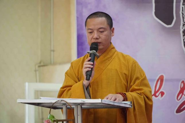 Đại đức Thích Thiện Mỹ phát biểu khai mạc