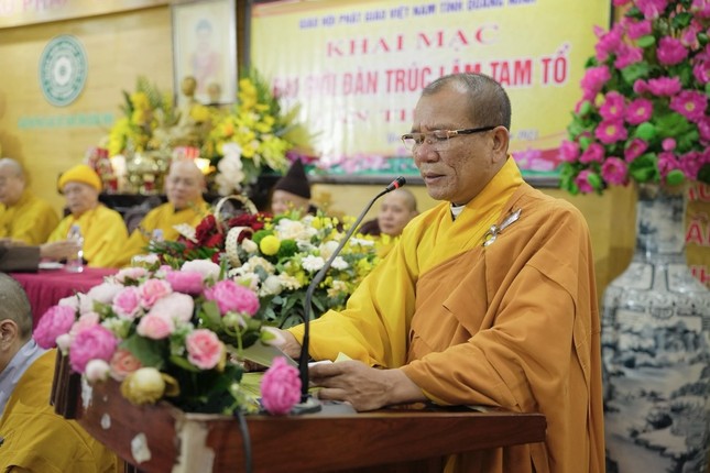 Thượng tọa Thích Đạo Hiển phát biểu khai mạc