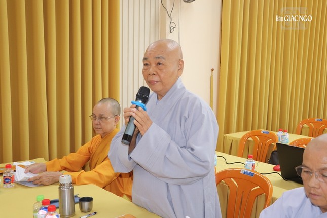 Đại biểu đóng góp ý kiến tại hội nghị tổng kết