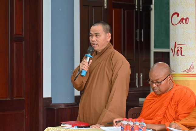 Thượng tọa Thích Thiện Thông thông tin về tình hình hoạt động Phật sự của GHPGVN TP.Vũng Tàu