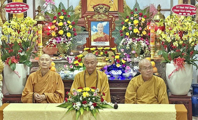 Chư tôn đức chứng minh, tham dự