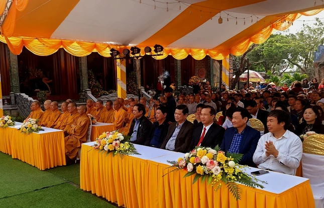 Quang cảnh lễ an vị