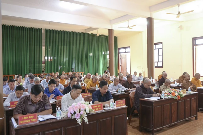 Đại biểu tham dự hội nghị