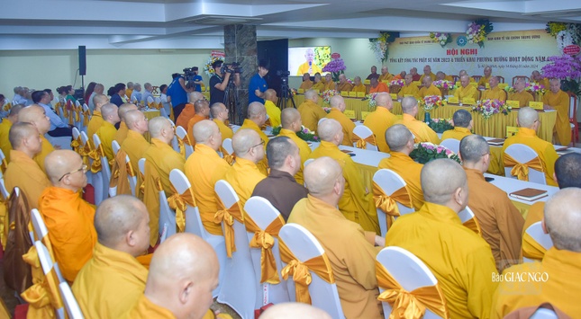 Quang cảnh hội nghị tổ chức tại chùa Vĩnh Nghiêm