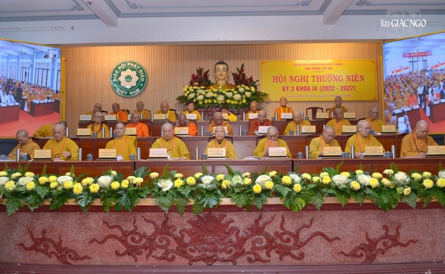 Chư tôn đức chứng minh, chủ tọa hội nghị