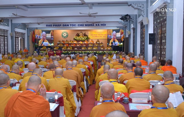 Quang cảnh Hội nghị Thường niên kỳ 3 - Khóa IX Hội đồng Trị sự