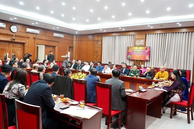 Họp mặt đại biểu tiêu biểu của Thủ đô nhân Tết Giáp Thìn