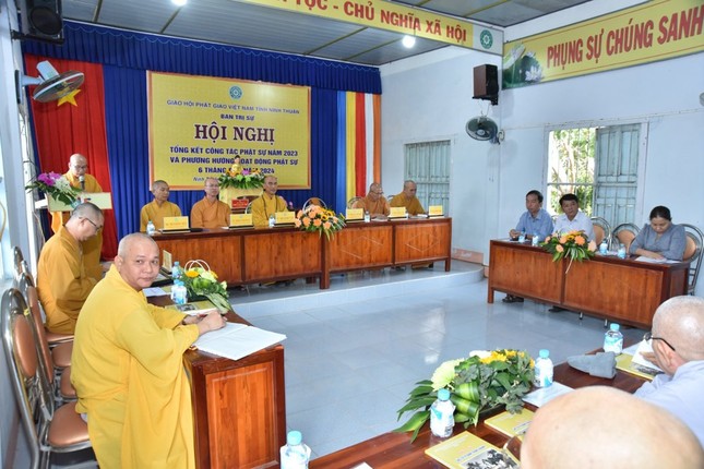 Chư tôn đức chứng minh, tham dự