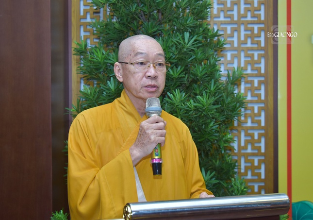 Hòa thượng Thích Hiển Đức phát biểu khai mạc