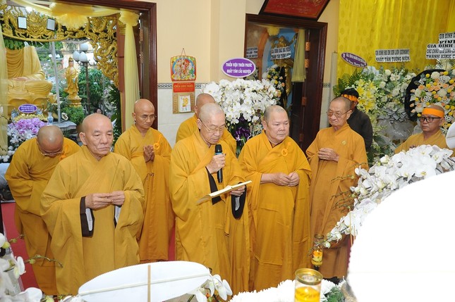 Hòa thượng Thích Hiển Đức, đại lao chư tôn đức dâng lời cầu nguyện Hòa thượng Thích Hiển Đức, đại lao chư tôn đức dâng lời cầu nguyện