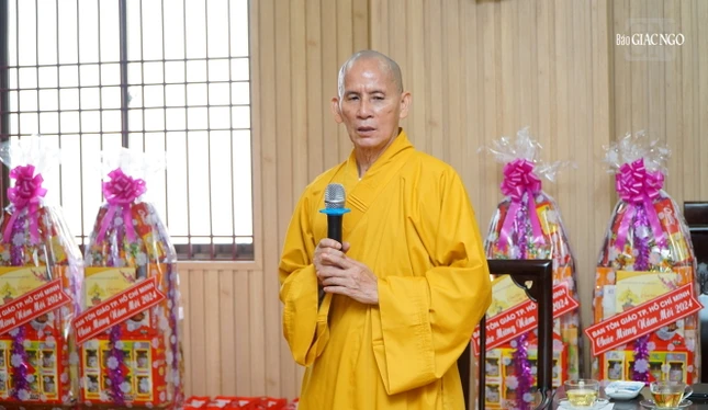 Hòa thượng Thích Thiện Thống đáp từ tại buổi tiếp