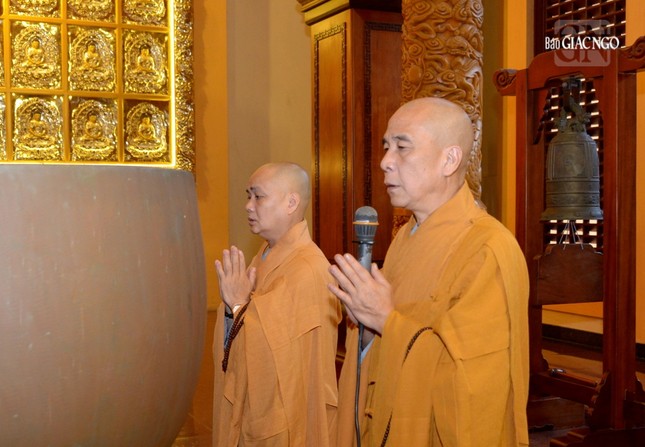 ... Nhằm nuôi lớn các thiện pháp, giới thân huệ mạng ... Nhằm nuôi lớn các thiện pháp, giới thân huệ mạng