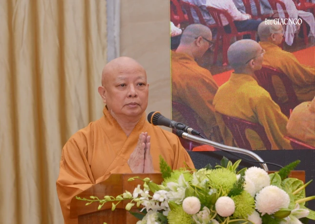 Hòa thượng Thích Lệ Trang phát biểu khai mạc hội nghị Hòa thượng Thích Lệ Trang phát biểu khai mạc hội nghị