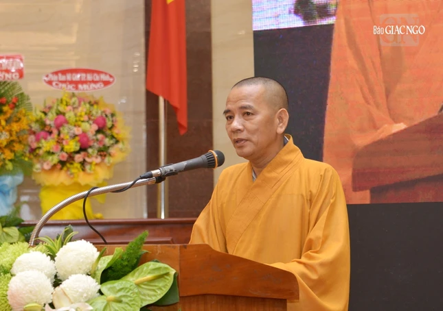 Thượng tọa Thích Minh Nhựt trình chương trình hoạt động Phật sự năm 2024