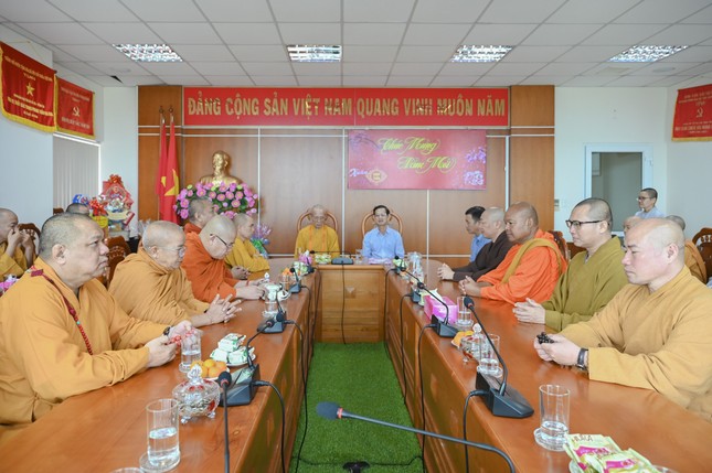 Ban Trị sự GHPGVN tỉnh thăm, chúc Tết đến lãnh đạo Ban Dân vận Tỉnh ủy tỉnh BR-VT