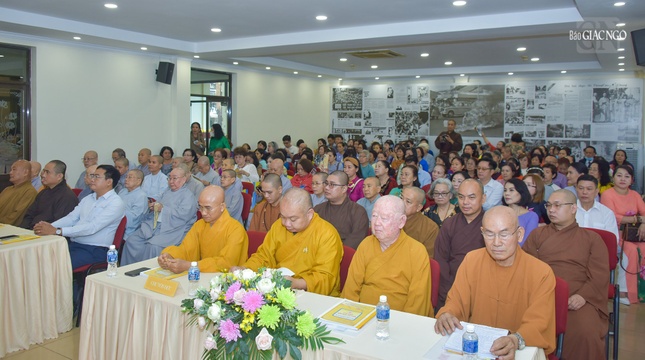 Chư tôn đức chứng minh, tham dự hội nghị