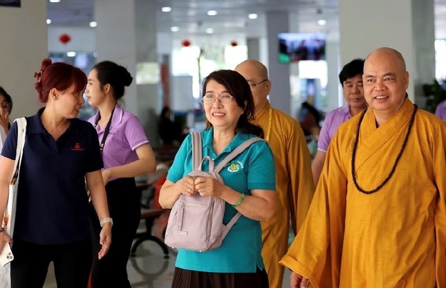 Chương trình do Ban Từ thiện xã hội GHPGVN TP.HCM, Nhóm từ thiện Chia Sẻ - Sharing thực hiện