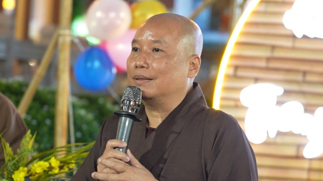 Thượng tọa Thích Tâm Hoa phát biểu khai mạc