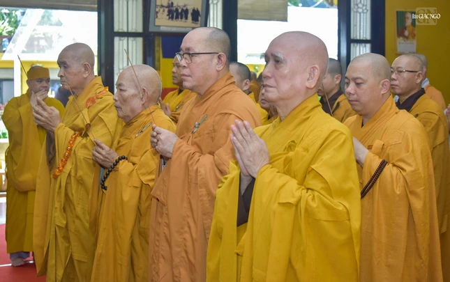 Ban Trị sự GHPGVN Q.Tân Bình kính viếng