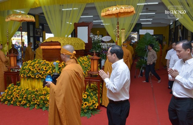 Đại tá Lê Quang Đạo hữu nhiễu kim quan tiễn biệt Đại tá Lê Quang Đạo hữu nhiễu kim quan tiễn biệt