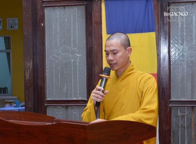 Đại đức Thích Tuệ Nhật, dẫn chương trình tang lễ ngày thứ hai, 14-2 Đại đức Thích Tuệ Nhật, dẫn chương trình tang lễ ngày thứ hai, 14-2