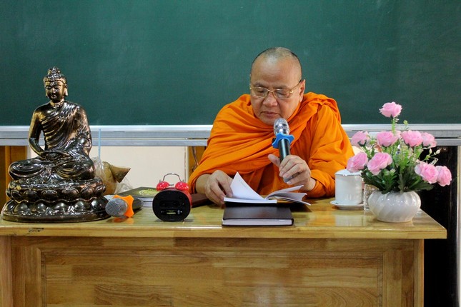 Hòa thượng Thích Bửu Chánh giới thiệu sơ lược về nội dung kinh Pháp cú