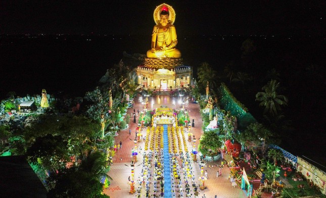 Pháp hội Dược Sư diễn ra trong ba, từ ngày 19 - 21-2-2024 (10 - 12-1-Giáp Thìn)