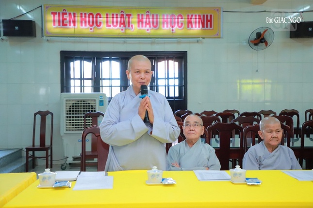 Ni sư Thích nữ Vạn Huệ phát biểu cảm tạ bế mạc