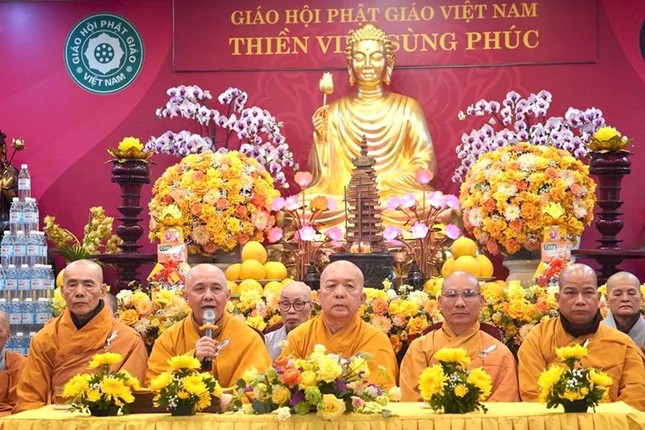 Chư tôn đức chứng minh, tham dự