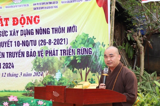 Đại đức Thích Chân Định phát biểu tại buổi phát động