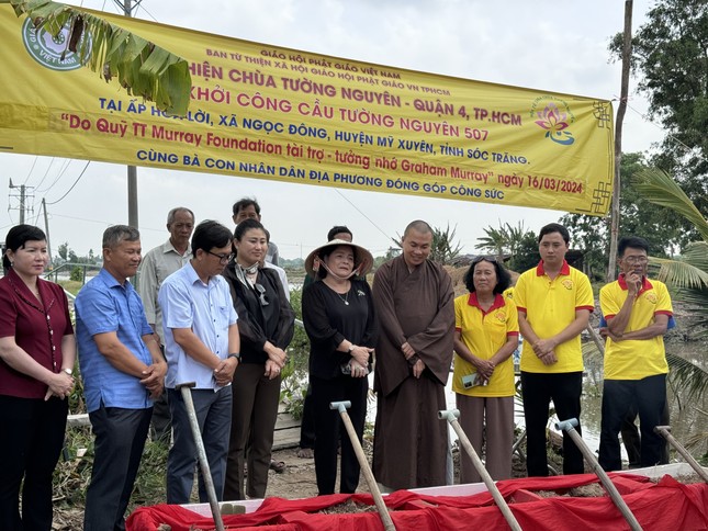 Khởi công công trình cầu bê-tông Tường Nguyên 507 - Ảnh: T.N Khởi công công trình cầu bê-tông Tường Nguyên 507 - Ảnh: T.N