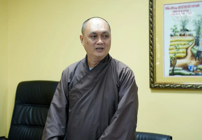 Thượng tọa Thích Thiện Chơn, Phó Thường trực ban Hướng dẫn Phật tử GHPGVN TP.HCM thông qua kế hoạch khóa tu ngày an lạc