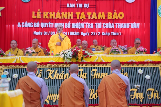 Thượng tọa Thích Bửu Hòa ban đạo từ