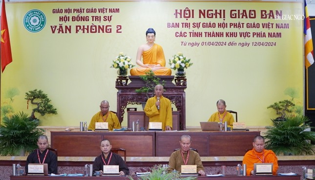 Hòa thượng Thích Huệ Thông chủ tọa hội nghị giao ban với 3 Ban Trị sự tỉnh Bình Dương, Bình Phước và Tây Ninh