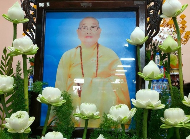 Di ảnh Ni trưởng Thích nữ Chí Kiên Di ảnh Ni trưởng Thích nữ Chí Kiên