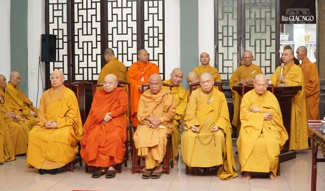 Chư tôn giáo phẩm Hội đồng Chứng minh, Hội đồng Trị sự