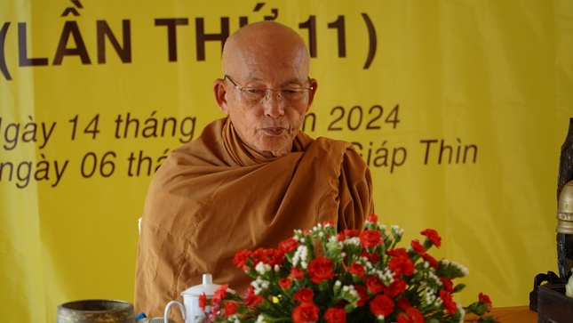 Hòa thượng Thích Giác Sơn khuyến tấn tu học