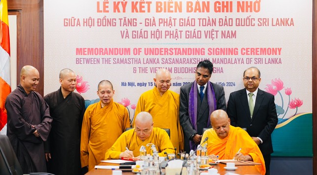 Đại diện lãnh đạo Phật giáo 2 nước ký kết bản ghi nhớ Đại diện lãnh đạo Phật giáo 2 nước ký kết bản ghi nhớ