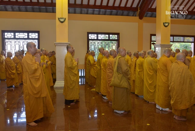 Lễ tưởng niệm 11 năm ngày Trưởng lão Hòa thượng Thích Từ Nhơn viên tịch tại Tổ đường Việt Nam Quốc Tự