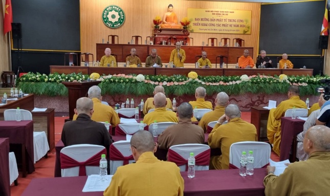 Hòa thượng Thích Khế Chơn phát biểu khai mạc hội nghị triển khai hoạt động Phật sự của Ban Hướng dẫn Phật tử T.Ư Hòa thượng Thích Khế Chơn phát biểu khai mạc hội nghị triển khai hoạt động Phật sự của Ban Hướng dẫn Phật tử T.Ư