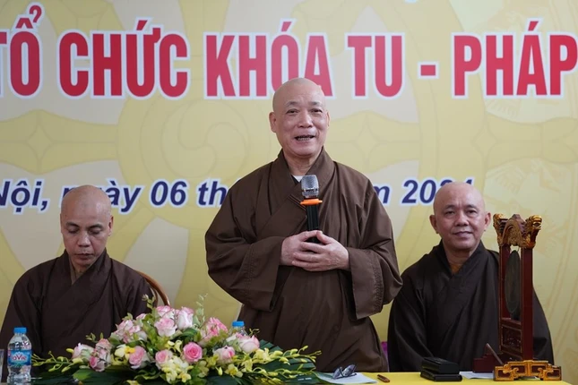 Hòa thượng Thích Bảo Nghiêm ban đạo từ