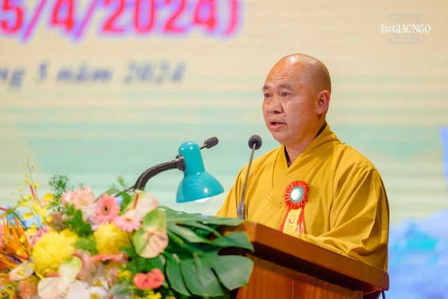 Thượng tọa Thích Đức Thiện phát biểu khai mạc