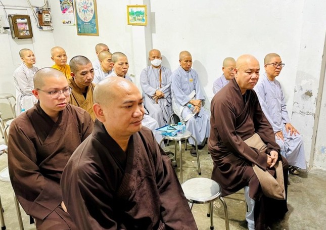 Chư tôn đức Tăng Ni tham dự